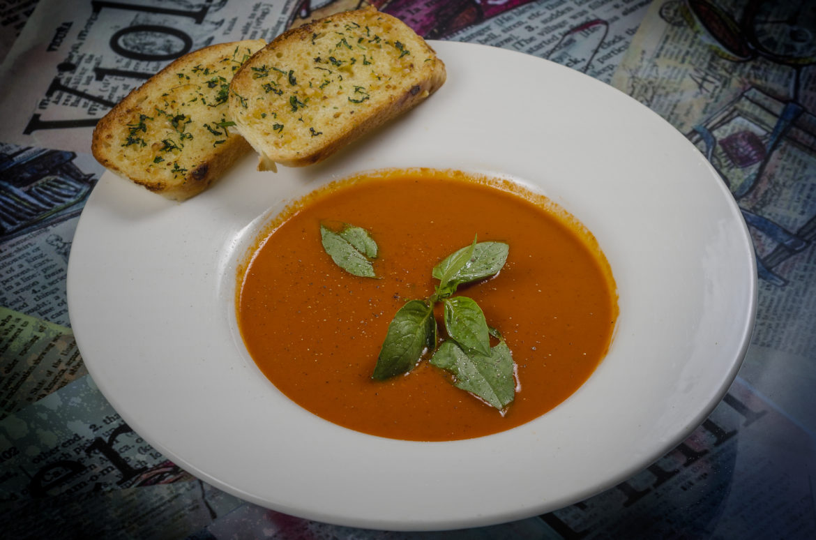 Traditional Tomato Basil Soup